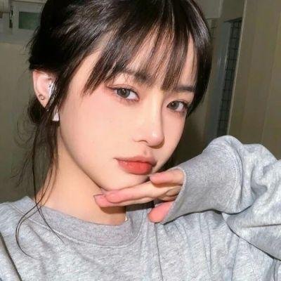 选秀选手被曝脚踏两条船，前后半年综艺录制现场画面流出